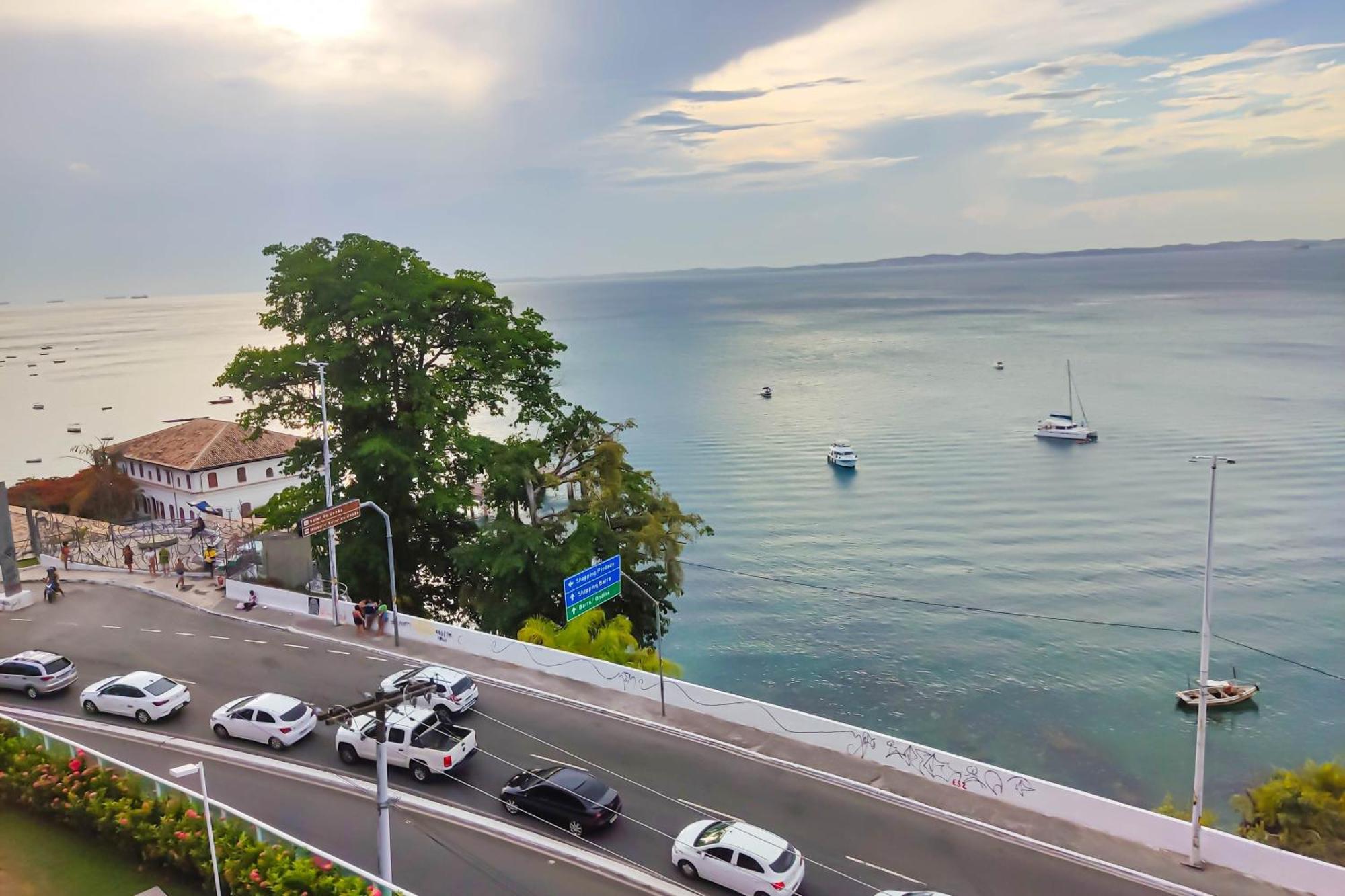 Apartamento Cloc Marina Vista Mar p/ a Baía de Todos os Santos Salvador de Bahía Exterior foto
