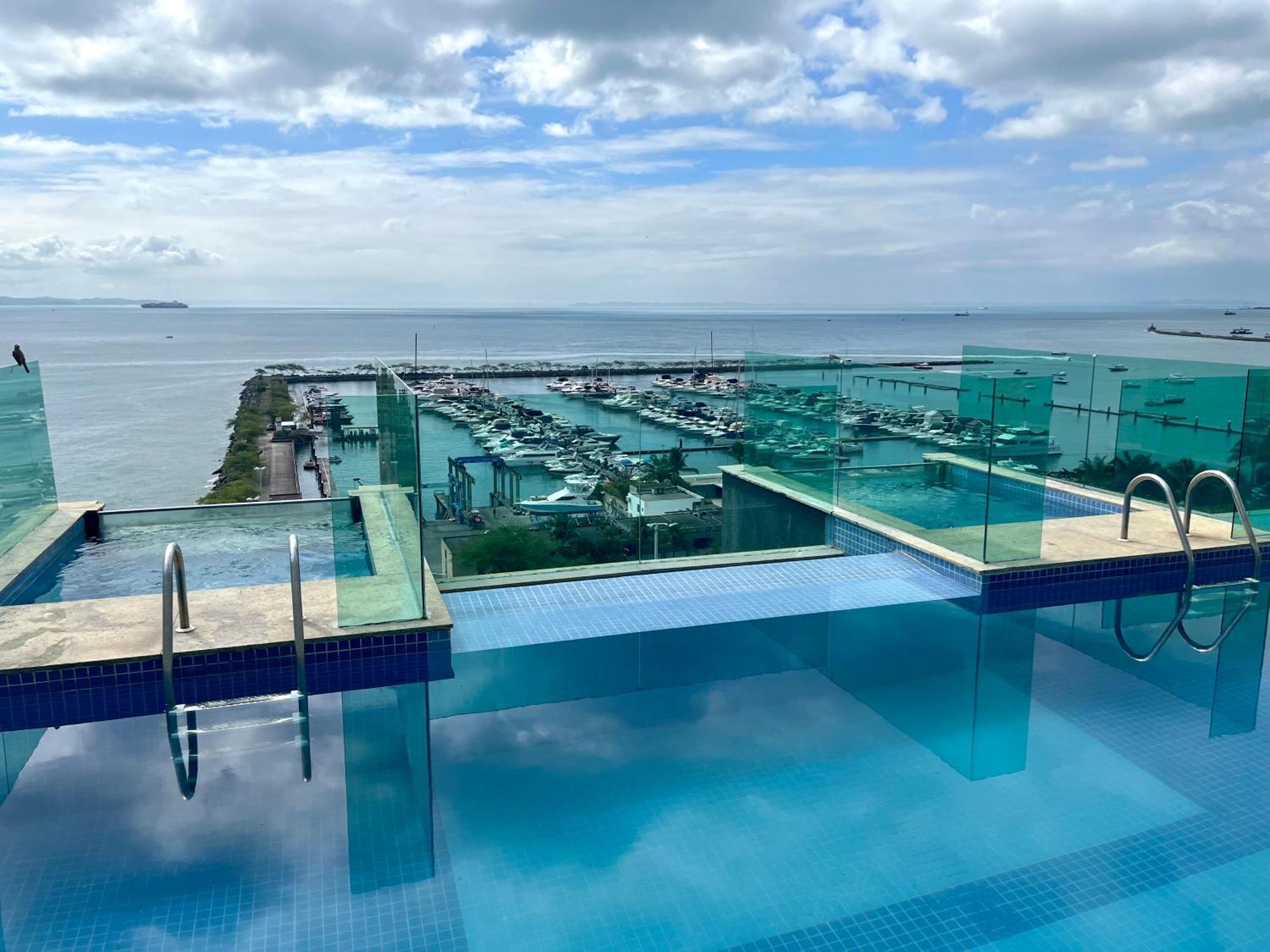 Apartamento Cloc Marina Vista Mar p/ a Baía de Todos os Santos Salvador de Bahía Exterior foto